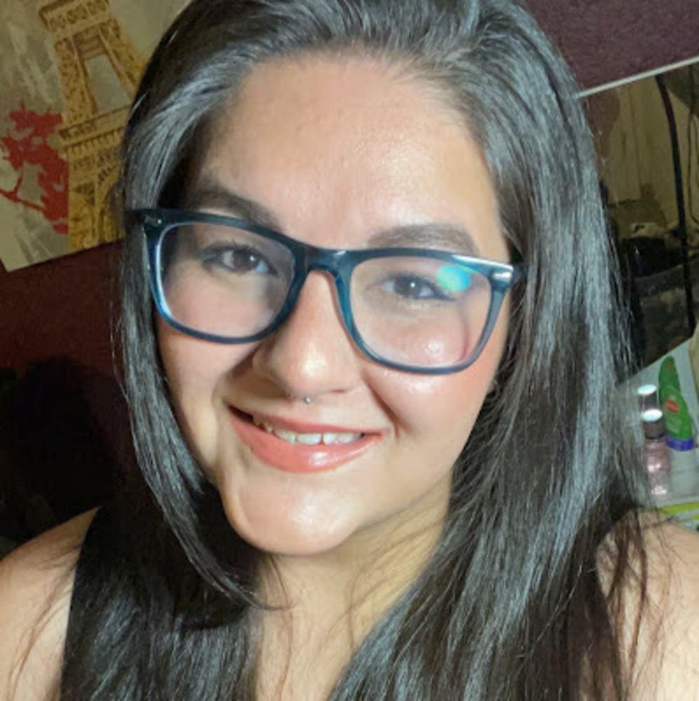 Meet your Posher, Mariel